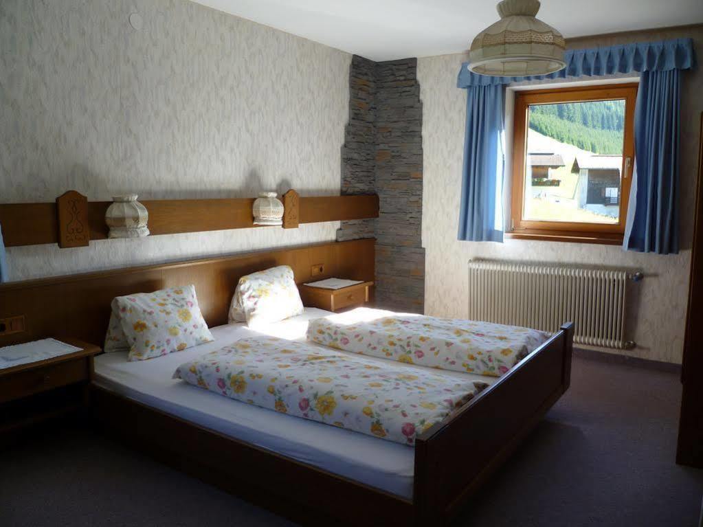 Berghof Hotel Berwang Bagian luar foto